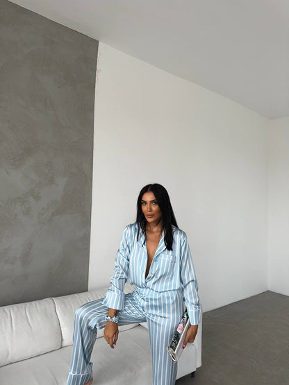 Mavi İpek Saten Pijama Takımı