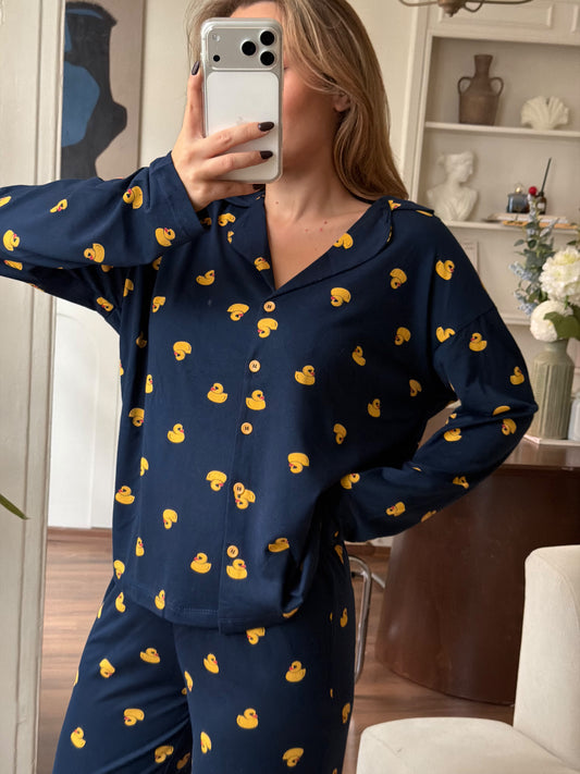 Modal Pamuk Lacivert Ördek Desenli Düğmeli Pijama Takımı