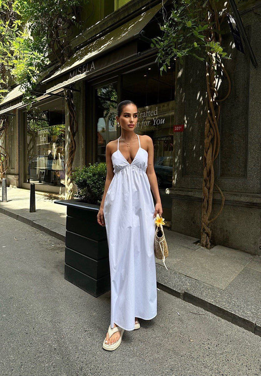 Elegant Maxi Dress with Plunging Neckline