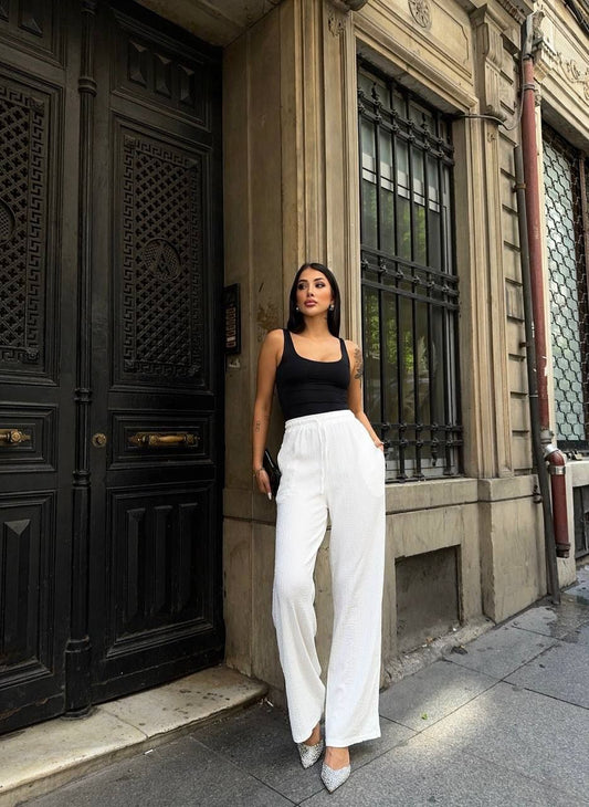 Elegant High-Waisted Pleated Trousers