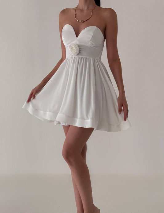 Strapless Sweetheart Cocktail Dress with Floral Waist Embellishment