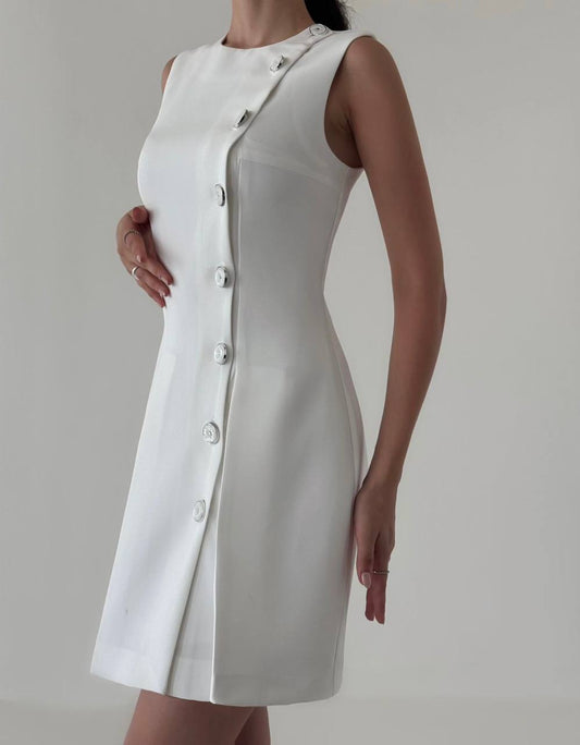 Elegant Sleeveless A-Line Dress with Asymmetrical Button Detail