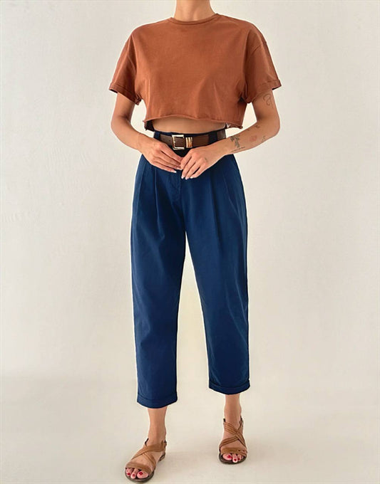 Chic High-Waisted Pleated Trousers