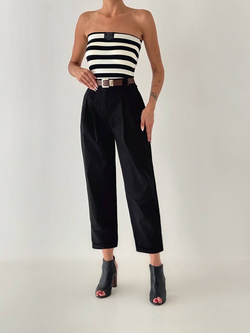 Chic High-Waisted Pleated Trousers