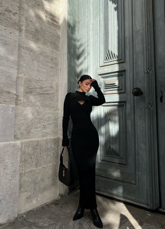 Elegant Long-Sleeve Cut-Out Midi Dress