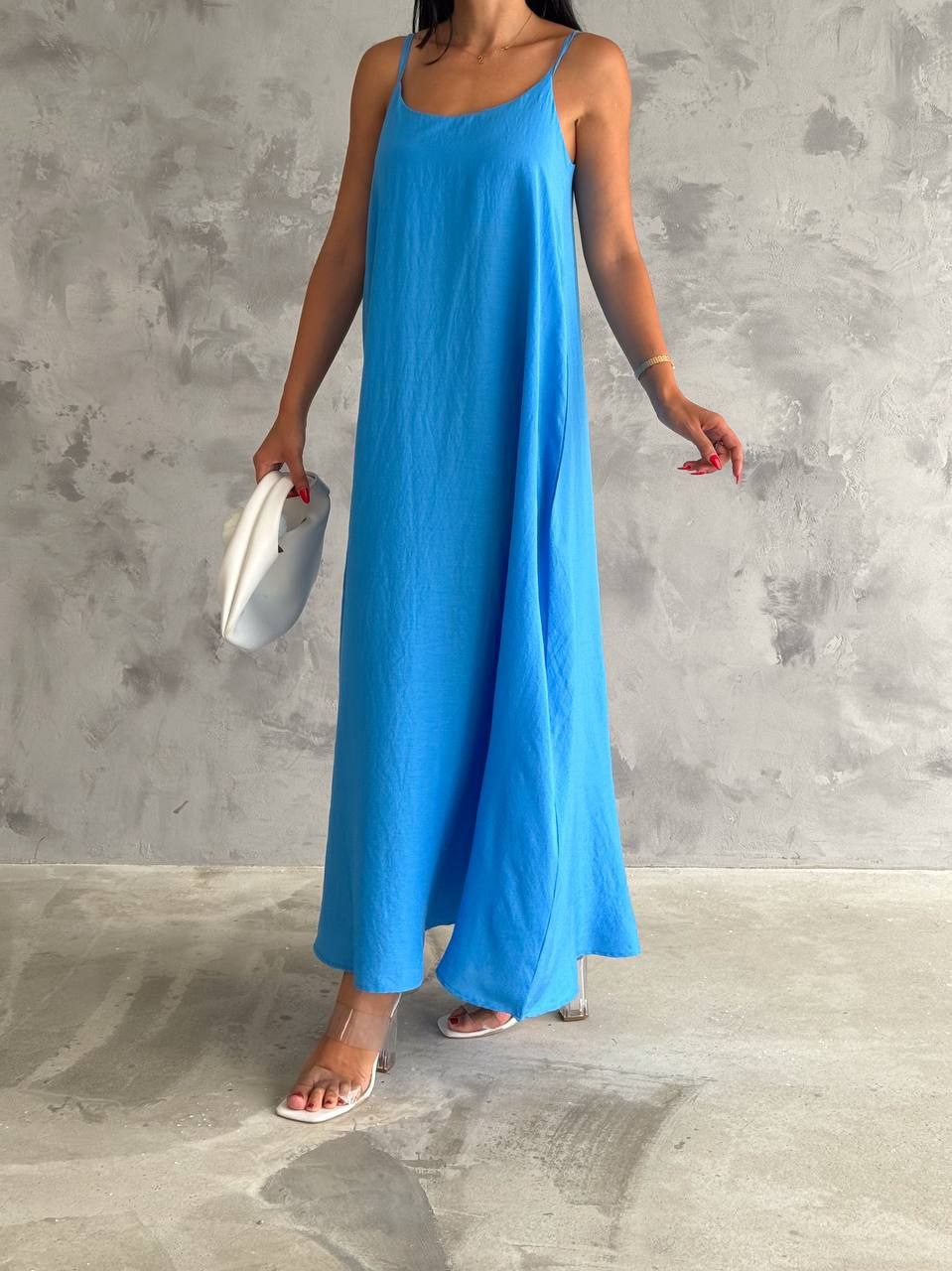 Elegant Sleeveless Maxi Dress - Perfect for Summer Evenings