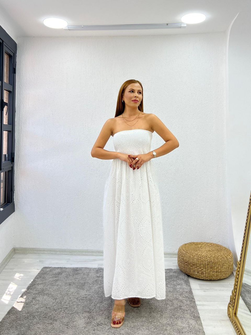 Elegant Strapless Maxi Dress with Textured Bodice