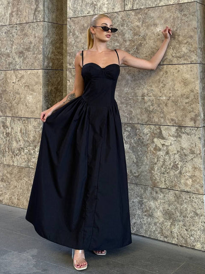 Elegant Sweetheart Neckline Satin Ball Gown