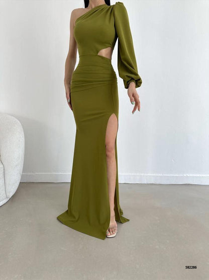 Elegant Asymmetrical Evening Gown with Thigh-High Slit