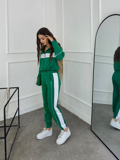 Chic Cropped Hoodie & Joggers Set