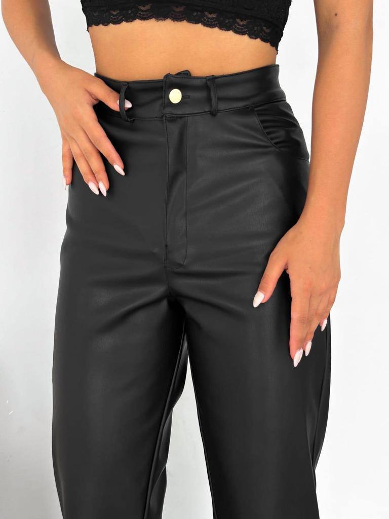 Chic High-Waisted Trousers