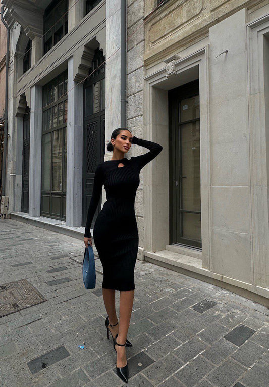 Elegant Long-Sleeve Ribbed Midi Dress - Chic City Style