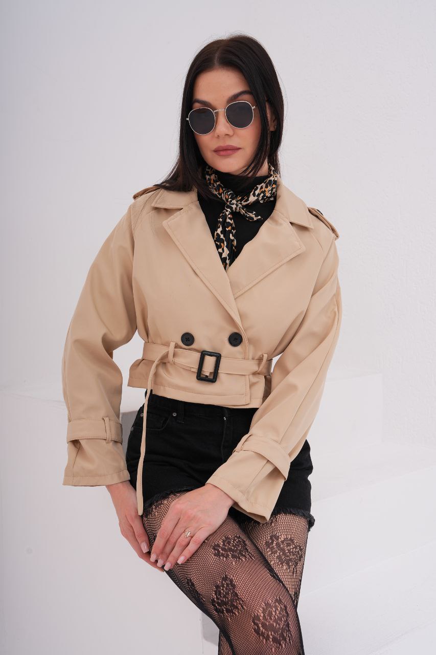 Chic Cropped Belted-Look Jacket