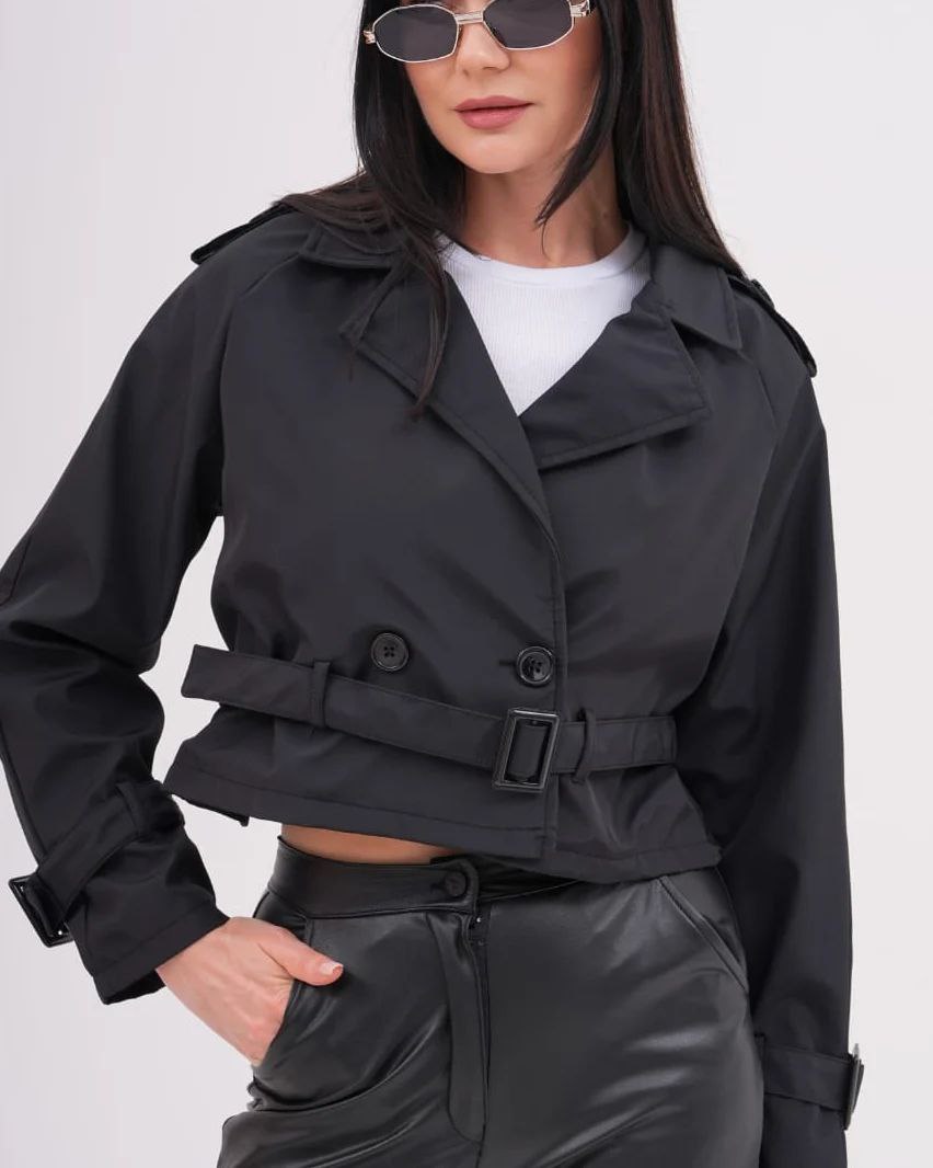 Chic Cropped Belted-Look Jacket