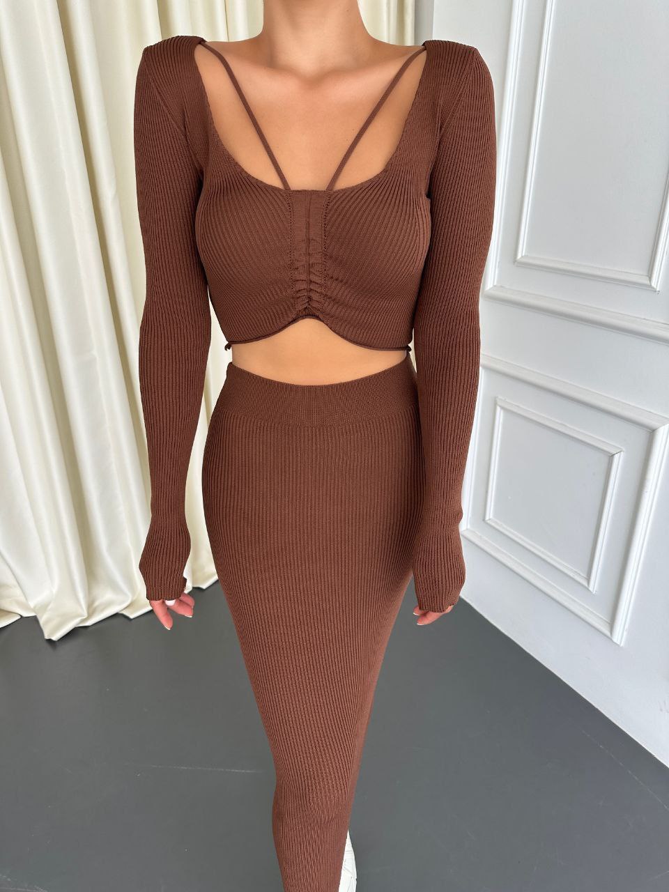 Chic Ribbed Two-Piece Crop Top and Skirt Set