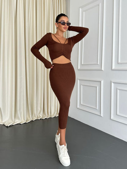 Chic Ribbed Two-Piece Crop Top and Skirt Set