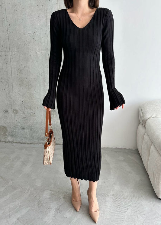 Elegant Pleated Midi Dress