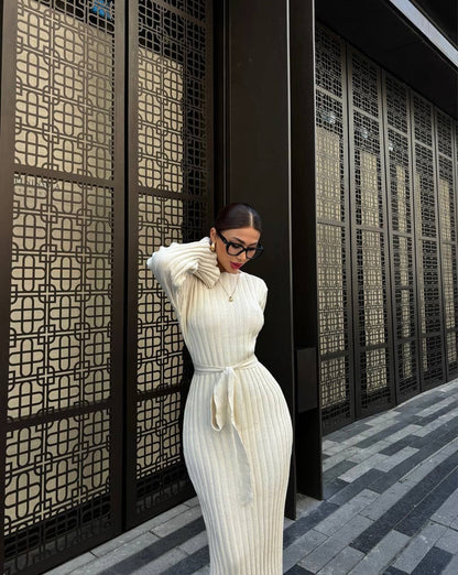 Elegant Long-Sleeve Ribbed Midi Dress