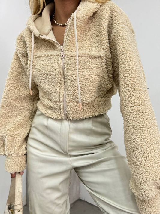 Cozy Teddy Zip Sweater - Perfect for Chilly Days