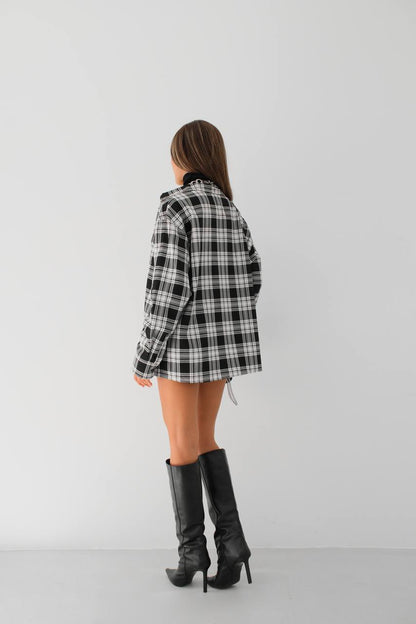 Chic Black & White Plaid Oversized Shirt