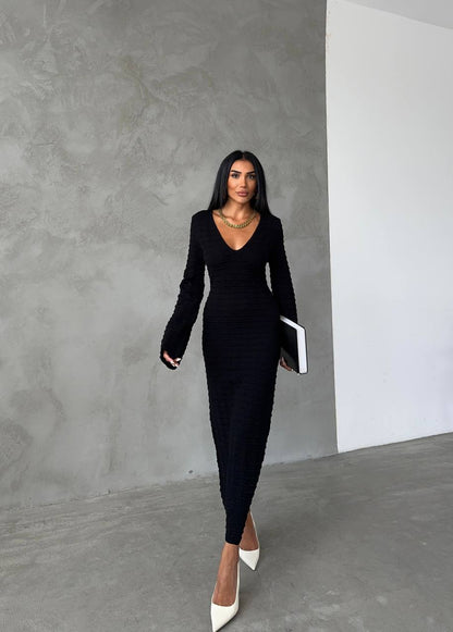 Elegant Ribbed Bodycon Midi Dress with V-Neckline