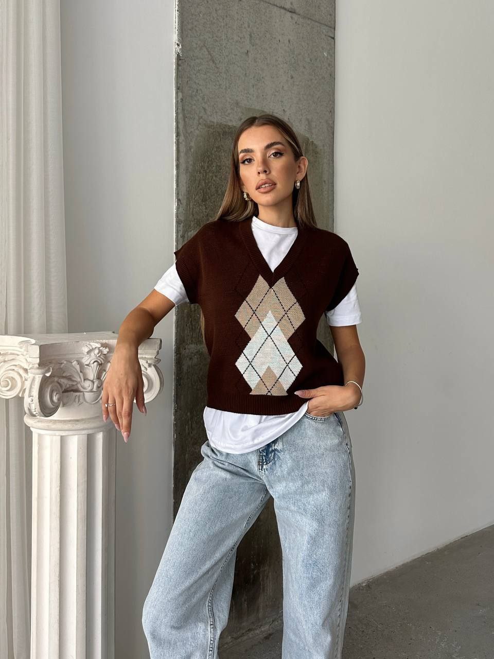 Geometric Pattern V-Neck Sweater