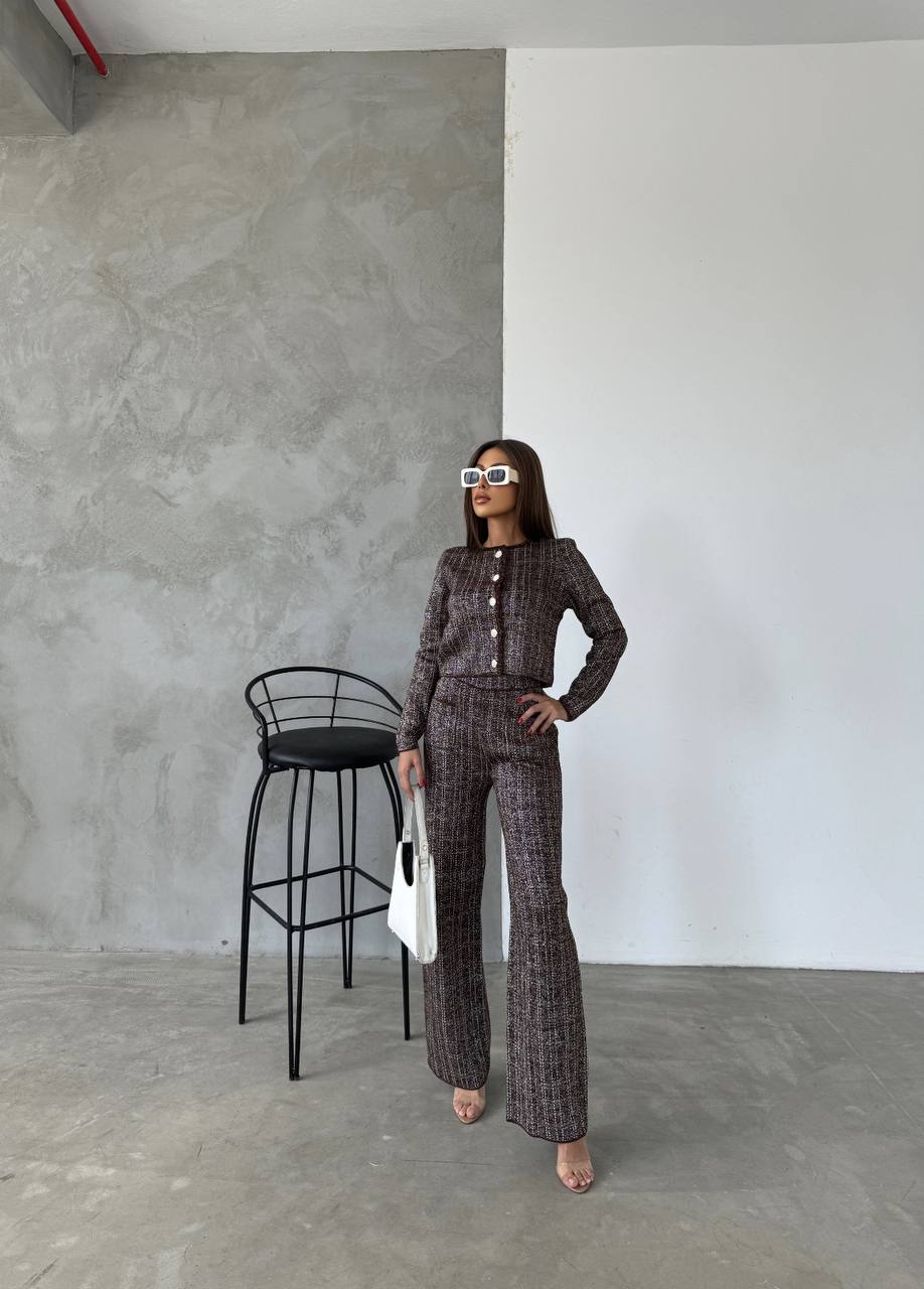 Chic Tweed Two-Piece Power Suit