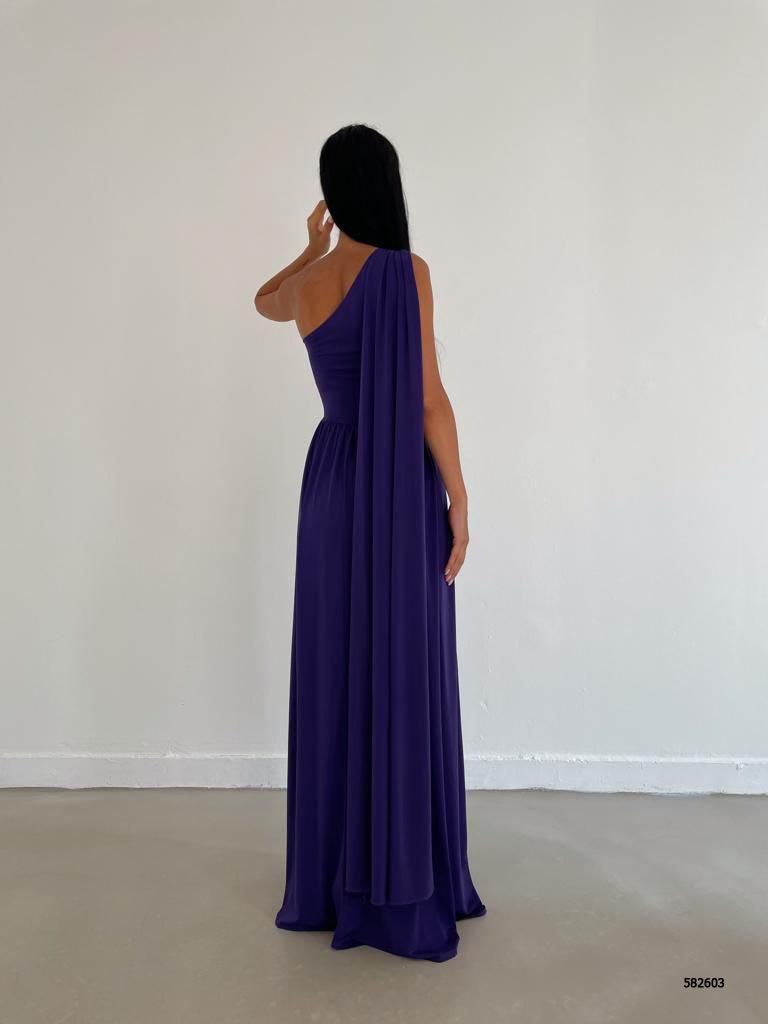 Elegant One-Shoulder Maxi Dress with Thigh-High Slit