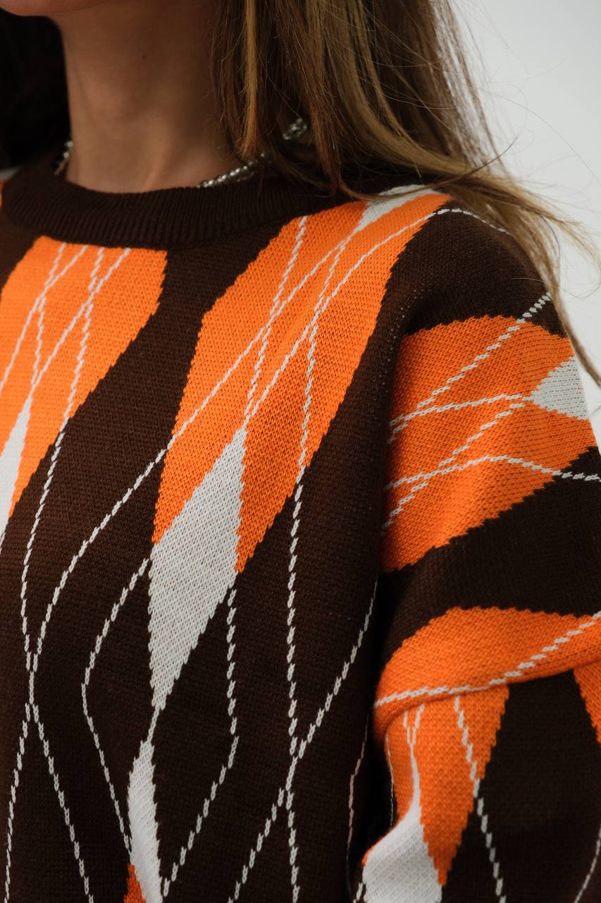 Bold Striped Diagonal Pattern Sweater