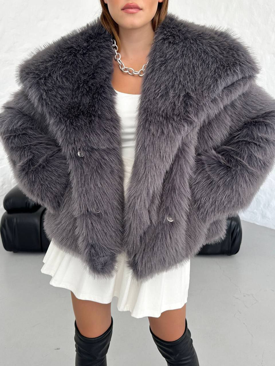 Luxurious Taupe Faux Fur Jacket - Cozy & Chic Winter Wear