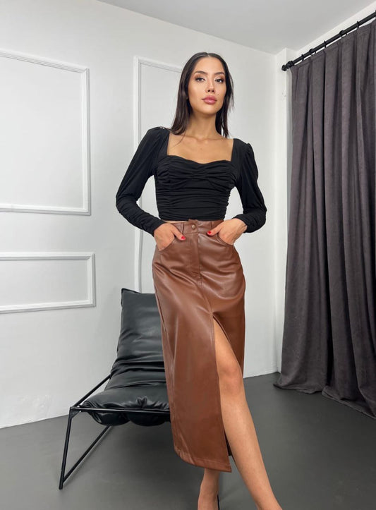 Chic Leather High-Waist Skirt