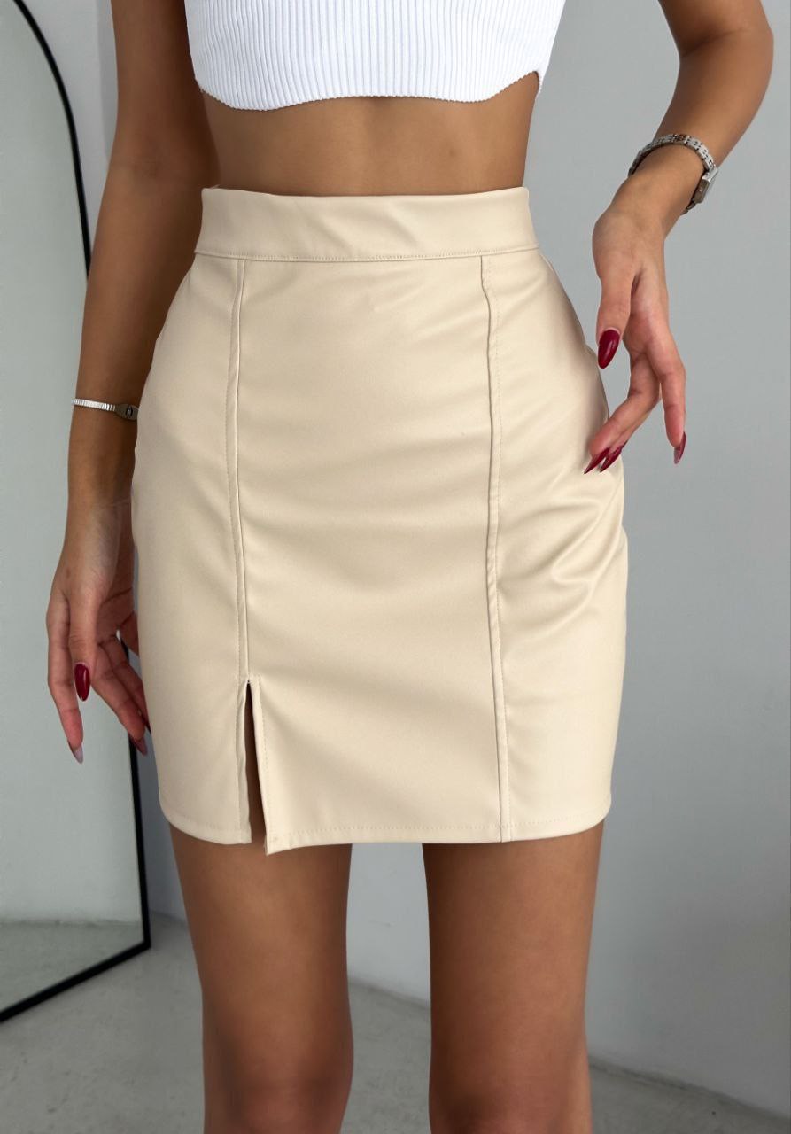 Chic High-Waisted Pencil Skirt with Front Slit