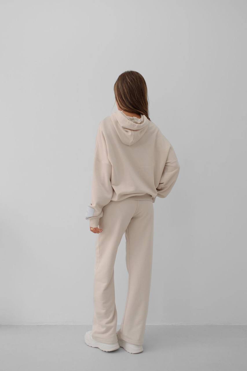 Hooded Tracksuit - Modern Comfort Meets Style