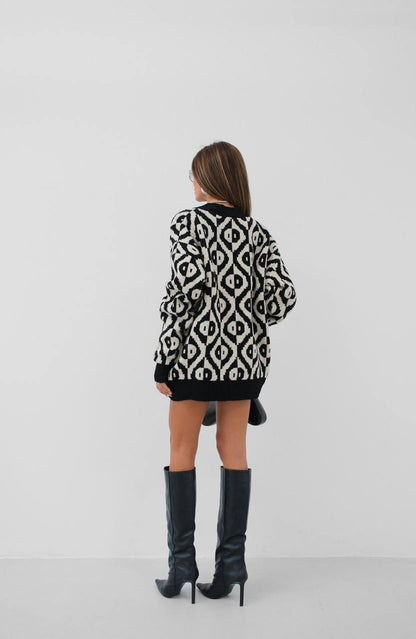 Abstract Patterned Black & White Geometric Sweater