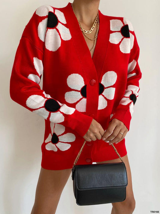 Floral Patterned Cardigan with V-Neck and Button Closure