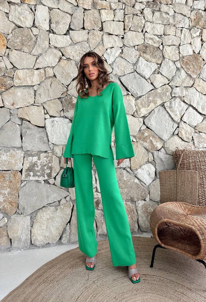 Crew-Neck Suit Set with Straight-Leg Trousers