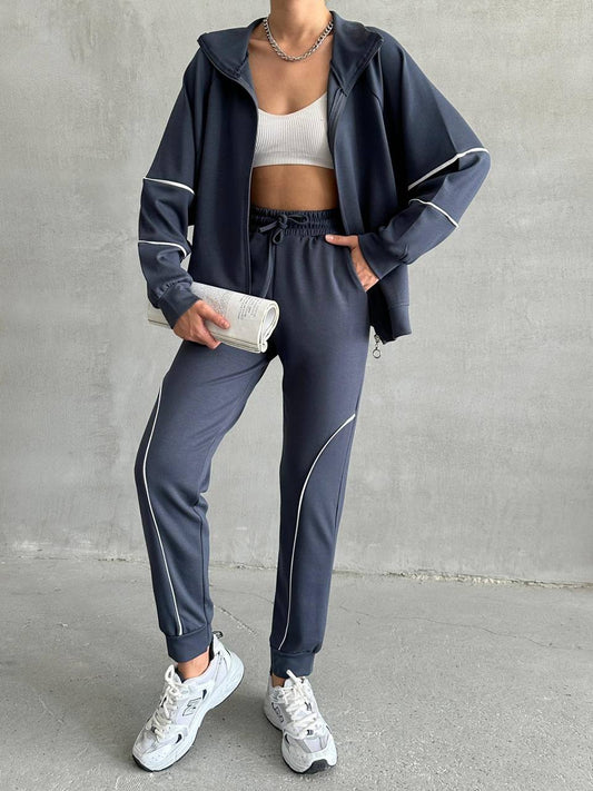 Tracksuit with Piping Detail