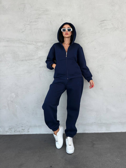 Classic Zip-Up Hoodie and Sweatpants Set