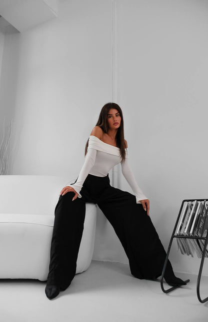 Pleated Wide Trousers