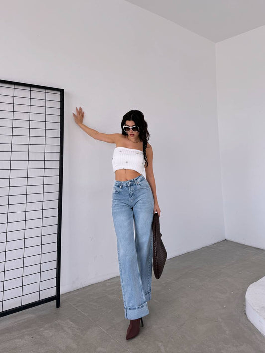 High-Waisted Straight-Leg Denim Jeans