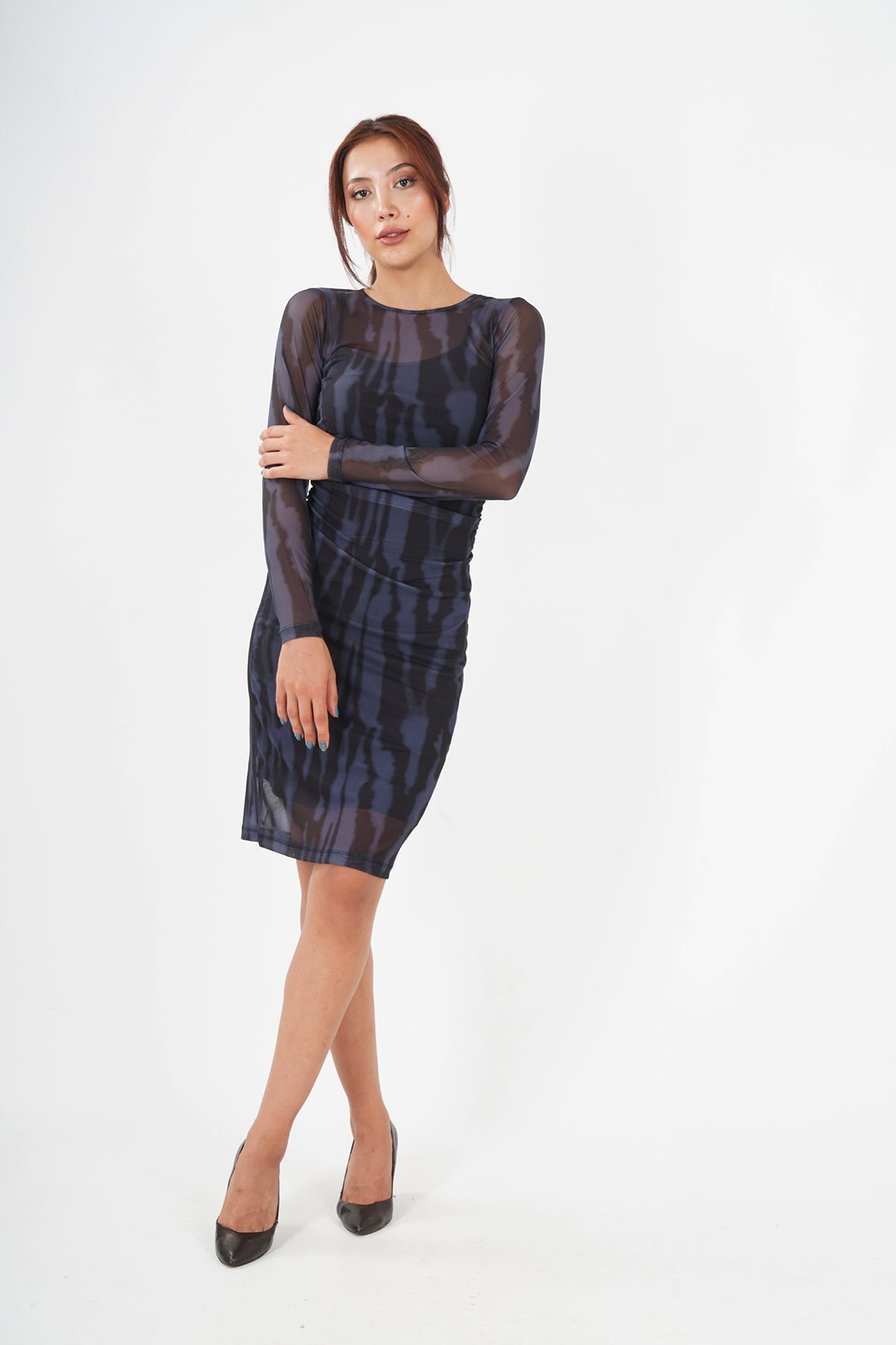 Elegant Sheer-Sleeved Camouflage Patterned Knee-Length Dress