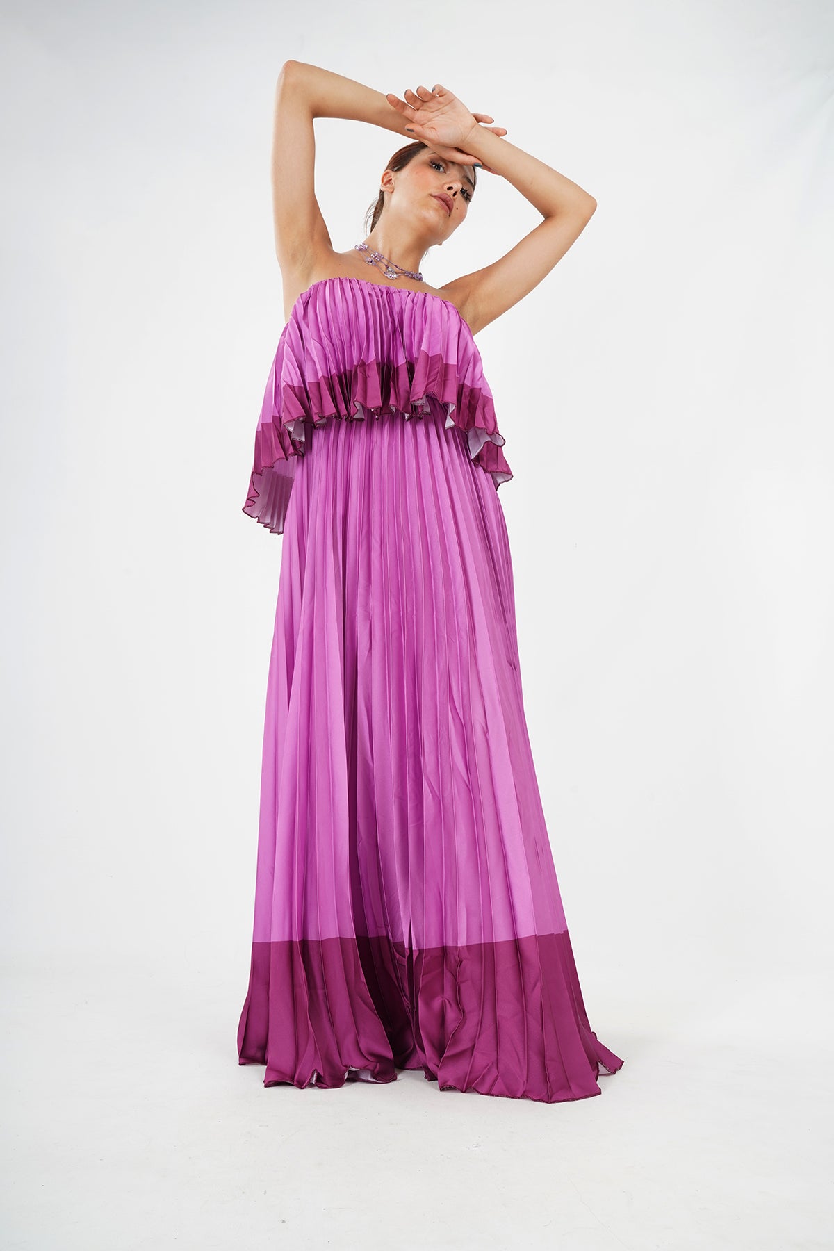 Elegant Pleated Strapless Floor-Length Evening Gown in Pink