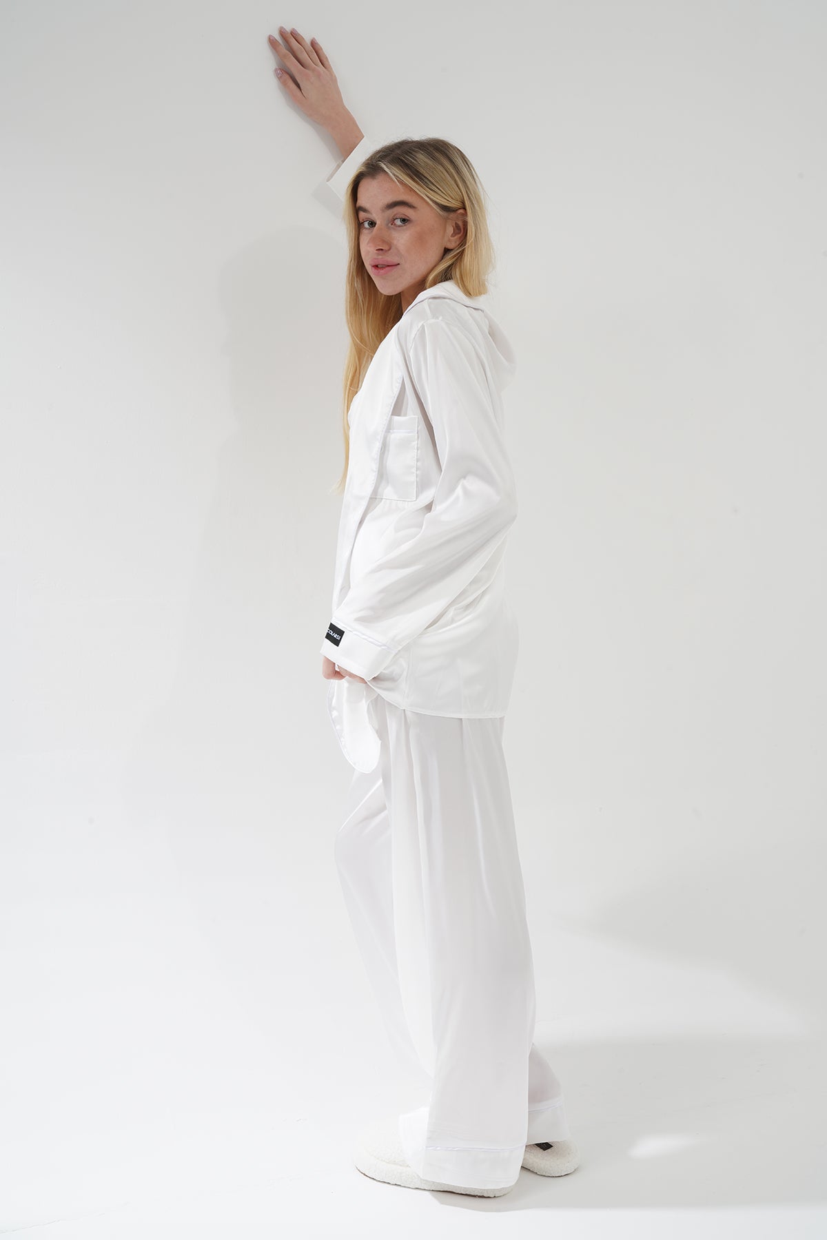 Beyaz Üçlü Saten Pijama Takımı | COCOLARSİ - Modaludo