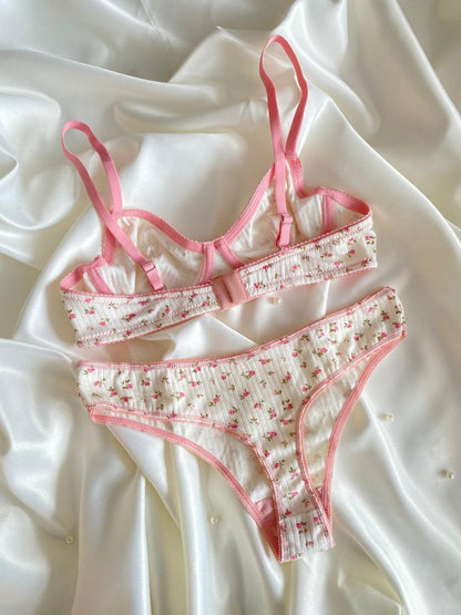 Çiçekli Pamuklu Takım - Modaludo