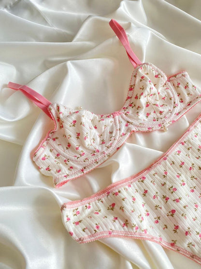 Çiçekli Pamuklu Takım - Modaludo