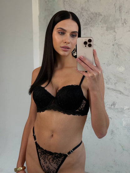 Destekli Siyah Brode Takım - Modaludo