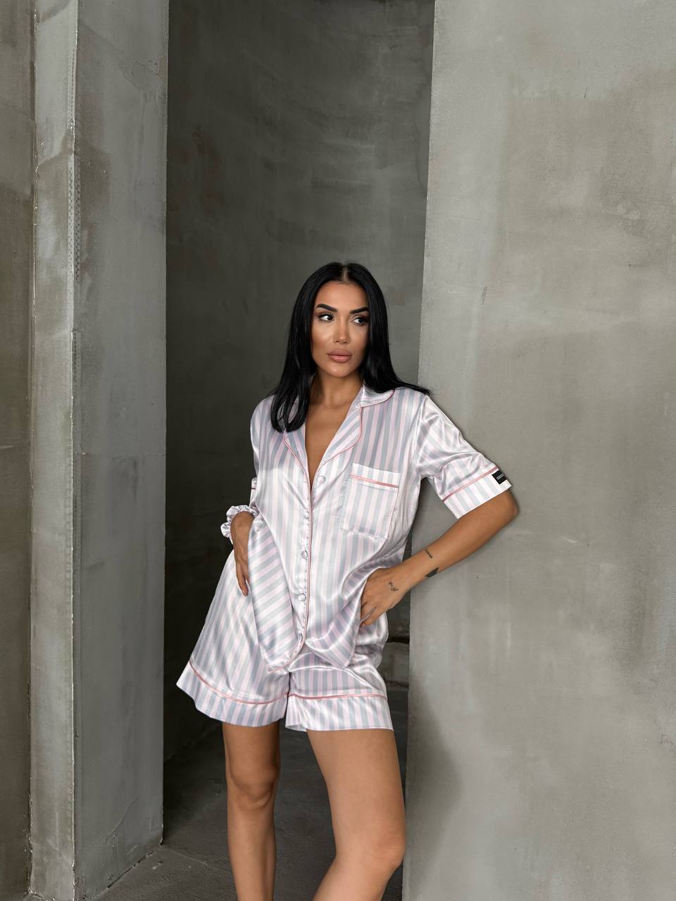 Çizgili Pudra Saten Pijama 2