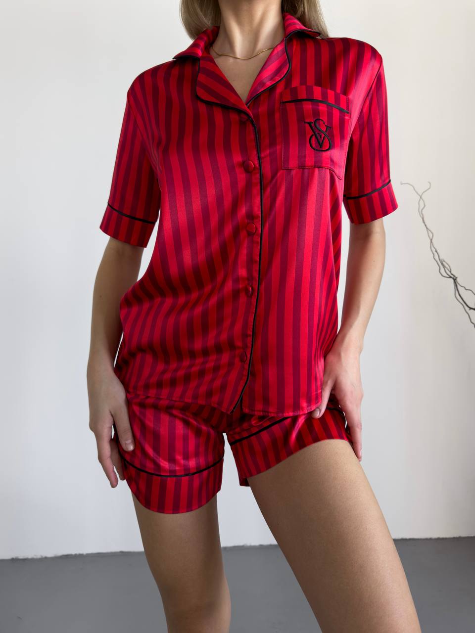 Kırmızı Çizgili Pijama Takımı - Modaludo