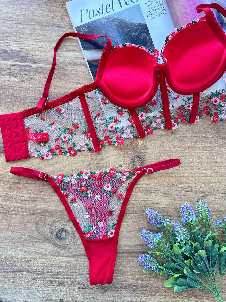 Kırmızı Push Up Büstiyer Takım - Modaludo