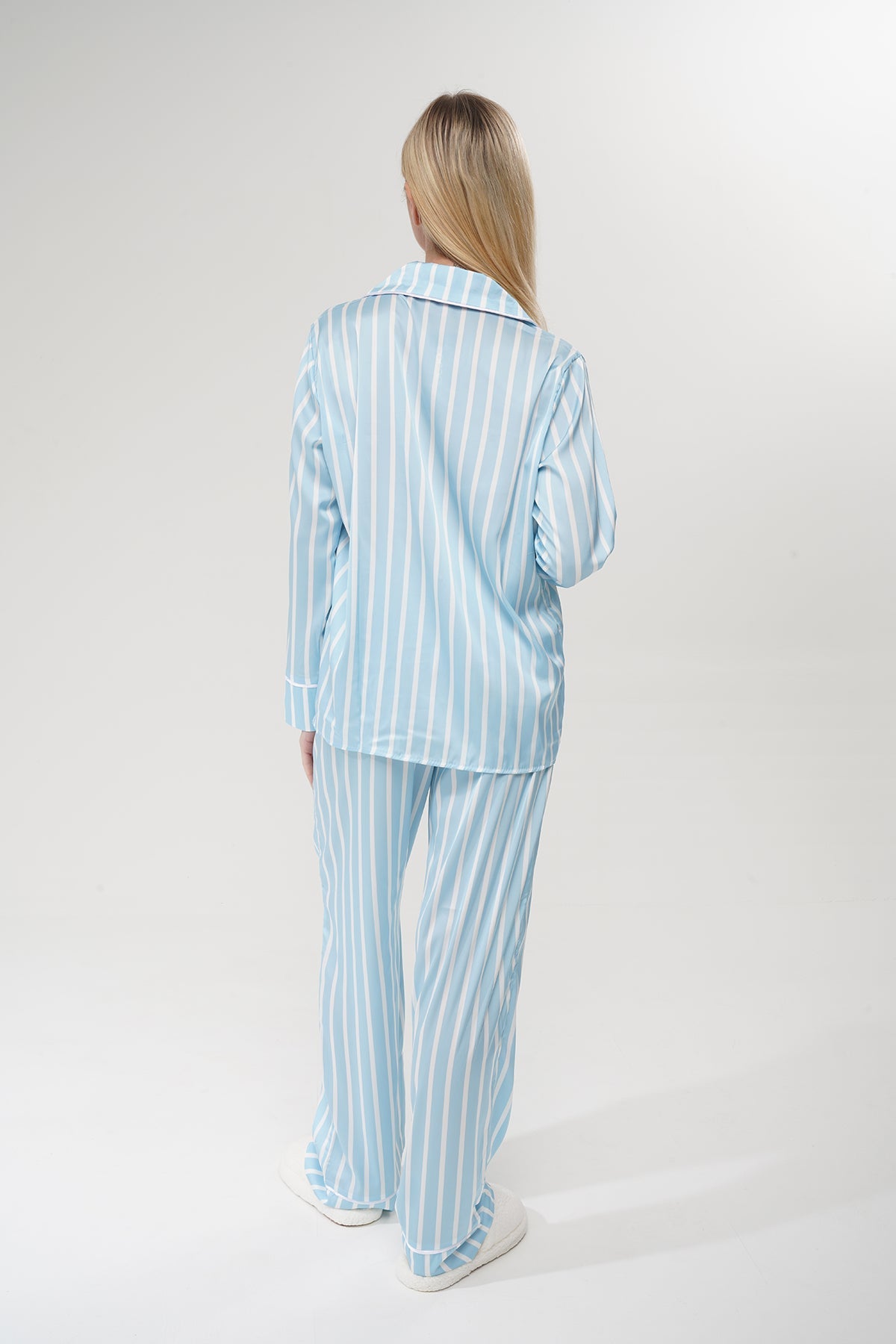 Mavi Çizgili Saten Pijama Takımı| COCOLARSİ - Modaludo